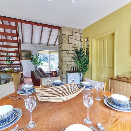 Xanadu: Stylish Family Home By The Pub And Beach Beadnell Exterior photo