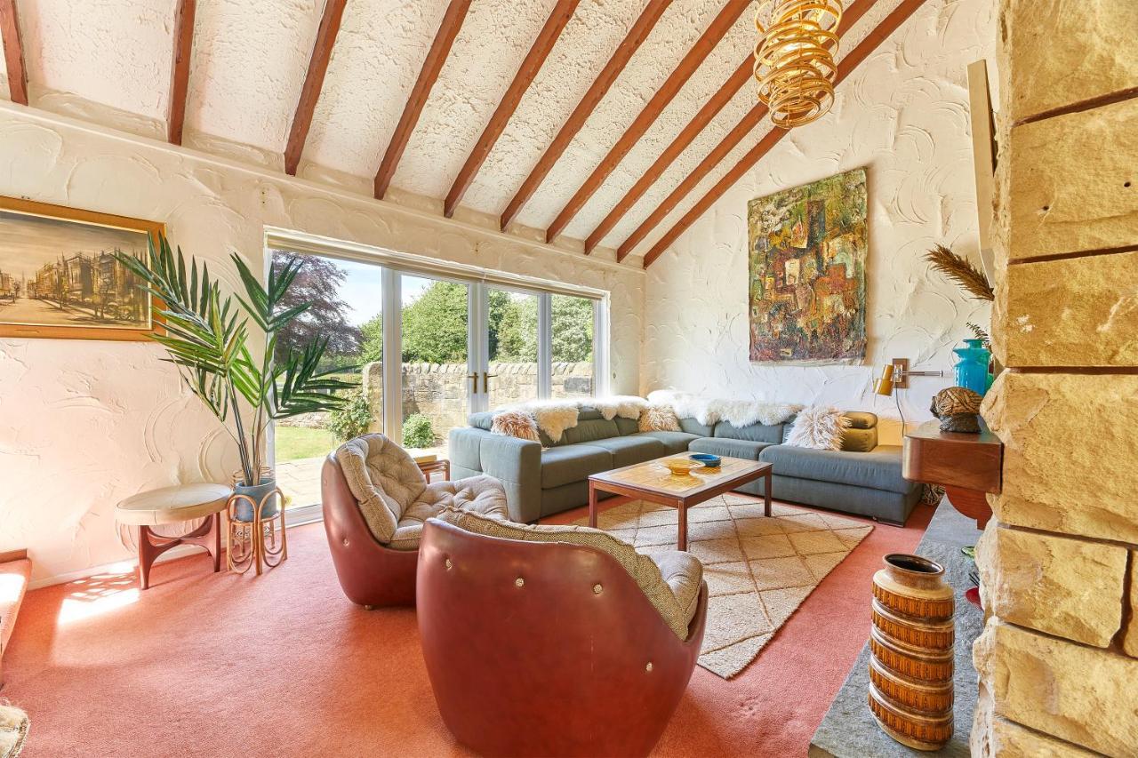 Xanadu: Stylish Family Home By The Pub And Beach Beadnell Exterior photo